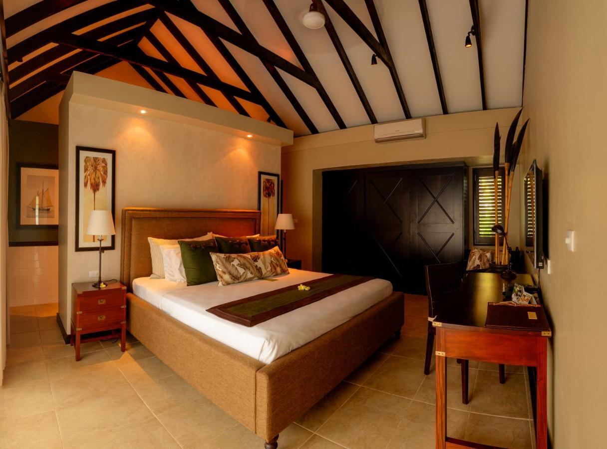 Warwick Le Lagon Resort & Spa, Vanuatu Port Vila Buitenkant foto